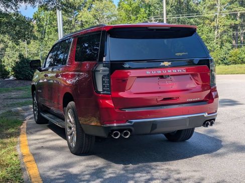 New 2026 Chevrolet Suburban Premier AWD/4WD image 4