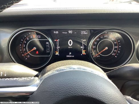 Used 2022 Jeep Gladiator Overland w/ LED Lighting Group AWD/4WD image 10