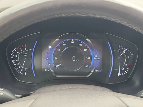 Used 2019 Hyundai Santa Fe FWD image 21