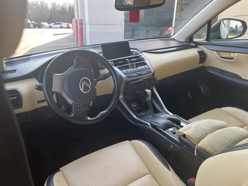 Used 2015 Lexus NX 300h AWD w/ Premium Package image 7