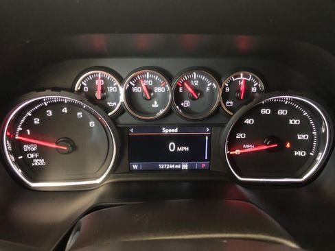 Used 2021 Chevrolet Tahoe LT AWD/4WD image 17