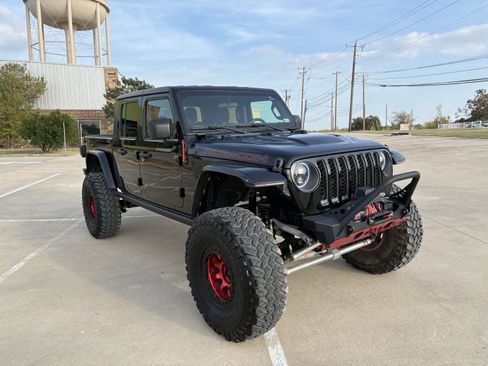 Used 2020 Jeep Gladiator Rubicon w/ Trailer Tow Package image 38