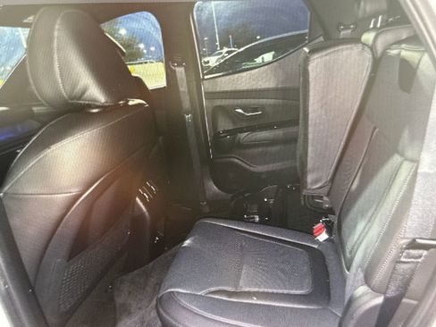 Used 2026 Hyundai Santa Cruz Limited image 6