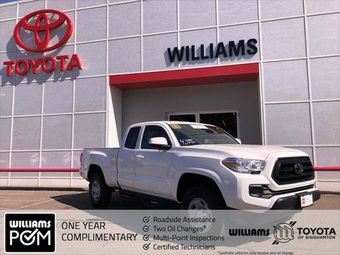 Certified 2022 Toyota Tacoma SR w/ SR Convenience Package AWD/4WD image 1