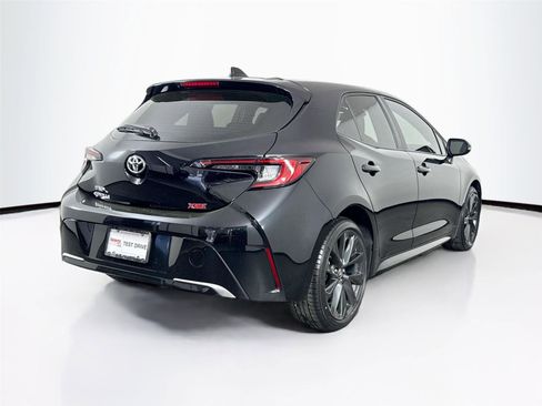 Certified 2025 Toyota Corolla XSE FWD image 2