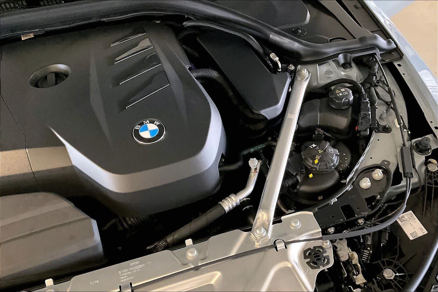 New 2026 BMW 430i xDrive w/ M Sport Package AWD/4WD image 17
