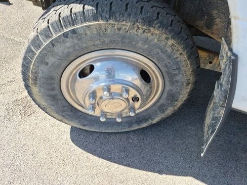 Used 2018 Ford F350 XL w/ Power Equipment Group image 11