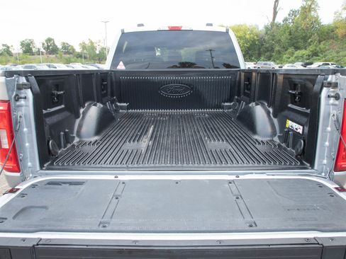 Used 2023 Ford F150 XLT w/ XTR Package AWD/4WD image 17