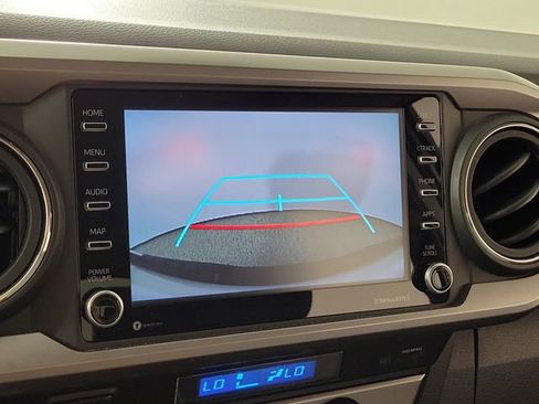 Used 2023 Toyota Tacoma SR5 w/ Technology Package AWD/4WD image 29