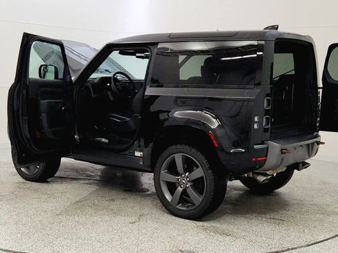 Used 2022 Land Rover Defender 90 V8 image 11