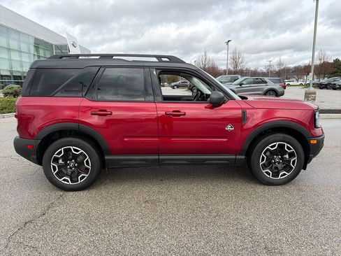 Used 2025 Ford Bronco Sport Outer Banks w/ Outer Banks Tech Package+ image 8