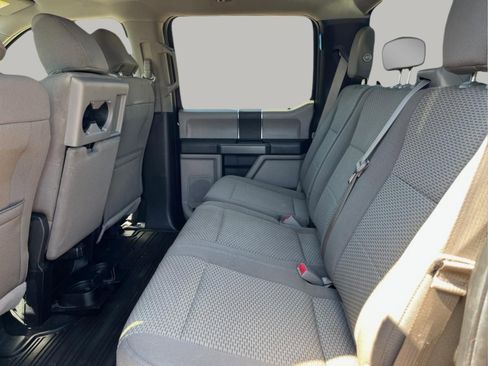 Used 2017 Ford F150 XLT w/ Trailer Tow Package image 25