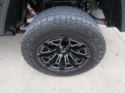 Used 2020 Jeep Gladiator Rubicon AWD/4WD image 10