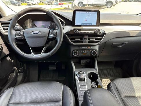 Used 2022 Ford Escape SEL AWD/4WD image 14