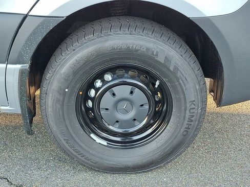 New 2025 Mercedes-Benz Sprinter 2500 image 5