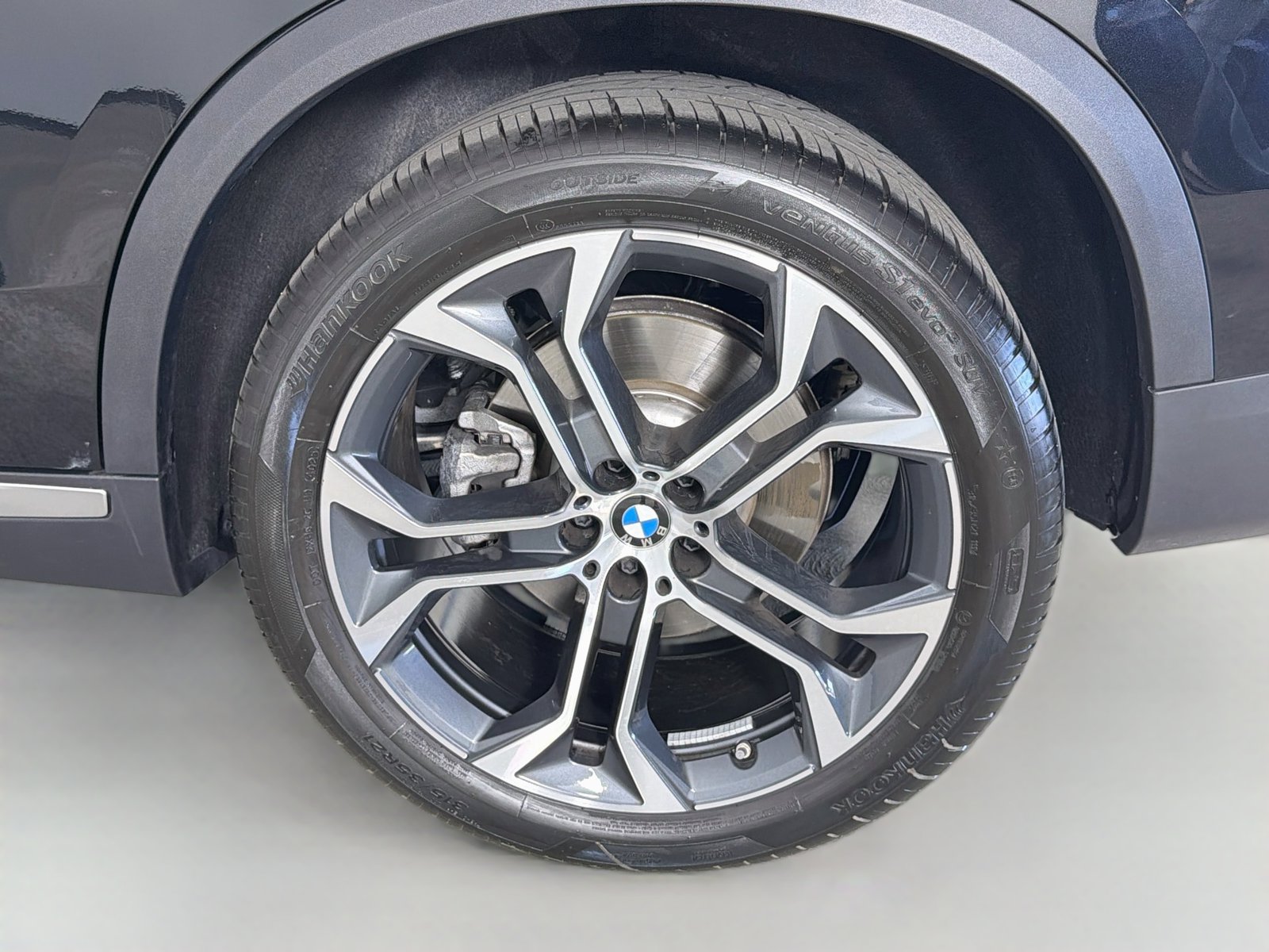 Used 2026 BMW X5 sDrive40i w/ Premium Package RWD image 33