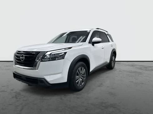 Used 2025 Nissan Pathfinder SV FWD image 7