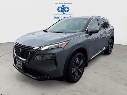 Used 2023 Nissan Rogue SL w/ SL Premium Package AWD/4WD image 2