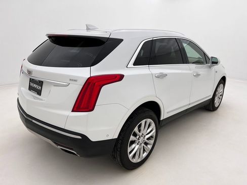 Used 2018 Cadillac XT5 Platinum w/ Driver Assist Package image 7