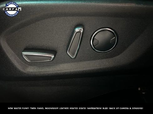 Used 2017 Ford Explorer XLT w/ Equipment Group 202A image 16