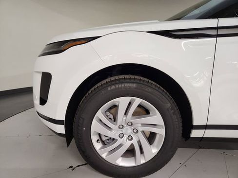 New 2026 Land Rover Range Rover Evoque S AWD/4WD image 11