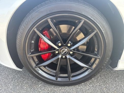Used 2024 Nissan Z Performance w/ Floor Mat Package image 9