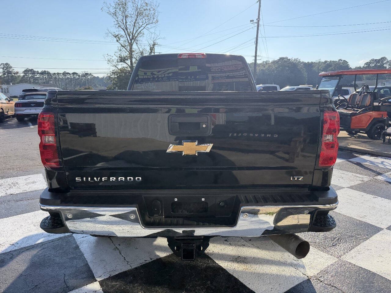 Used 2019 Chevrolet Silverado 2500 LTZ w/ Duramax Plus Package AWD/4WD image 6