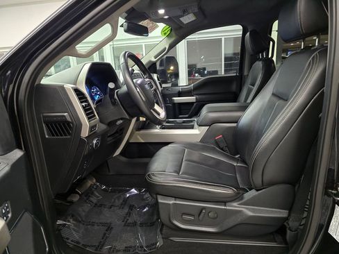 Used 2021 Ford F250 Lariat image 19