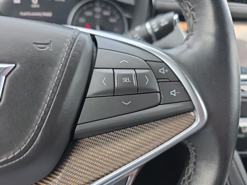 Used 2024 Cadillac XT5 Premium Luxury w/ Platinum Package AWD/4WD image 20