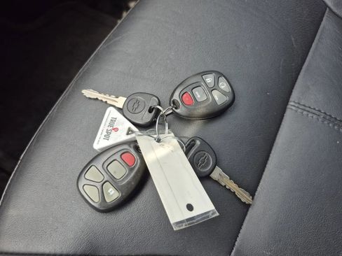 Used 2007 Chevrolet Impala SS w/ Convenience Package image 30