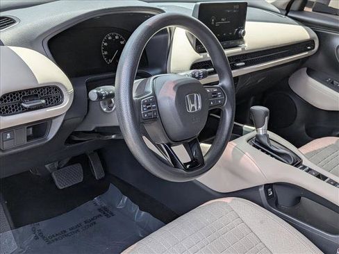 Certified 2023 Honda HR-V LX image 9