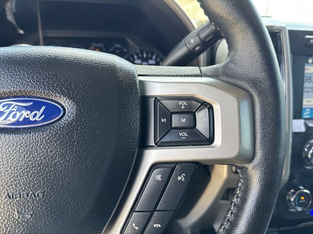 Used 2019 Ford F250 Lariat w/ Lariat Ultimate Package AWD/4WD image 18