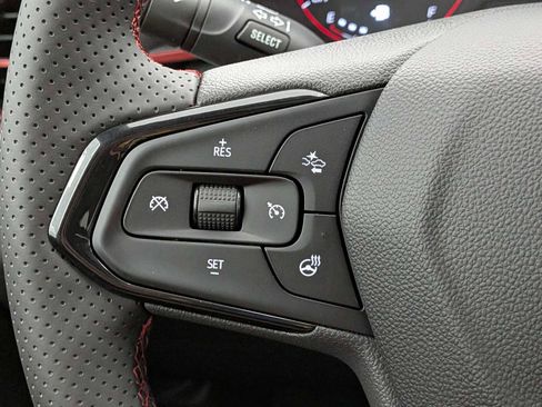 New 2026 Chevrolet Trax RS w/ Sunroof Package FWD image 24