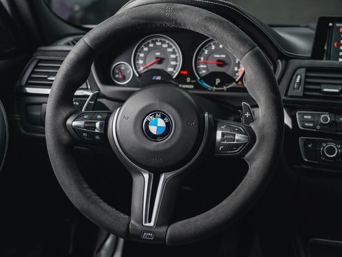 Used 2018 BMW M3 CS w/ Executive Package image 56