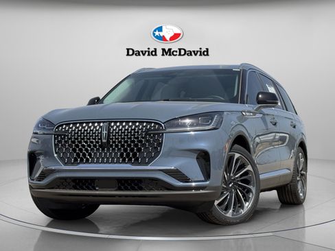 New 2025 Lincoln Aviator Reserve w/ Equipment Group 201A image 1