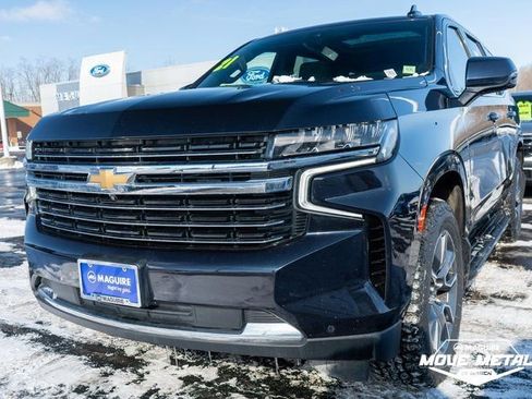 Used 2021 Chevrolet Tahoe LT w/ LT Signature Package image 2