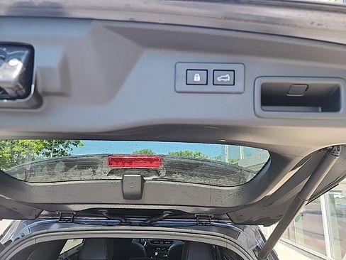 Used 2026 Subaru Outback Touring AWD/4WD image 7