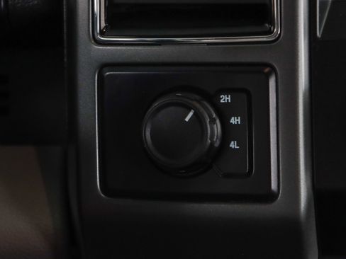 Used 2021 Ford F250 XLT image 22