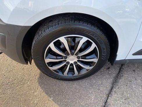 Used 2018 Ford Transit Connect XL image 10