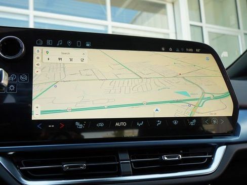 New 2025 Chevrolet Equinox EV LT FWD image 22