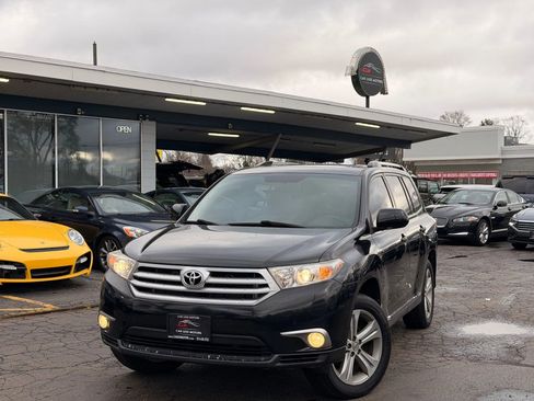 Used 2011 Toyota Highlander Limited w/ Tow Pkg image 1
