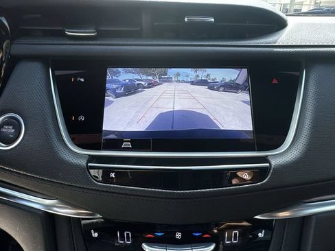 Certified 2024 Cadillac XT5 Luxury FWD image 25