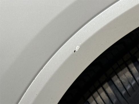 Used 2018 Chevrolet Traverse Premier w/ Driver Confidence II Package image 35