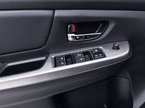 Used 2015 Subaru Crosstrek Touring image 27