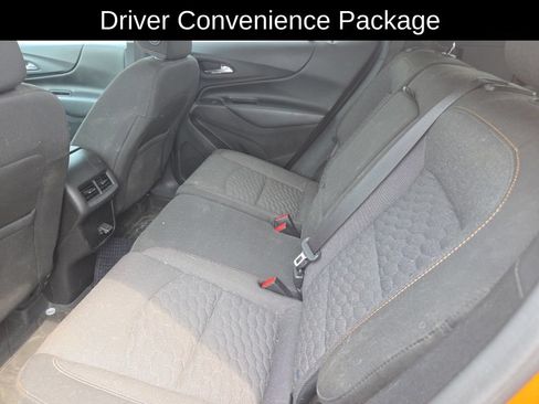 Used 2018 Chevrolet Equinox LT FWD image 12
