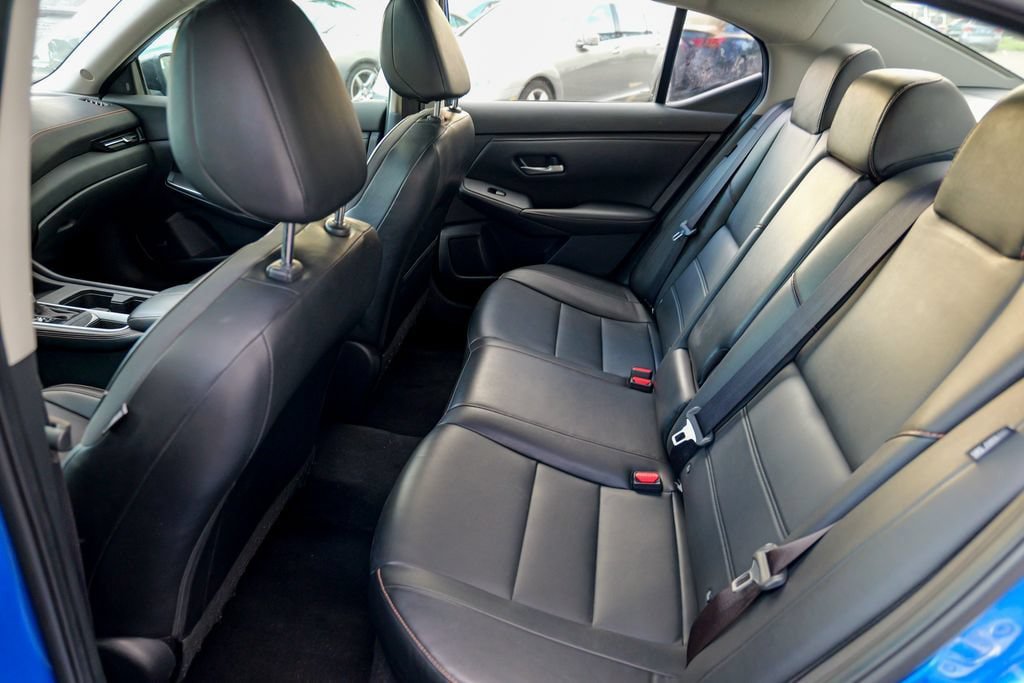 Used 2023 Nissan Sentra SR w/ SR Premium Package FWD image 26