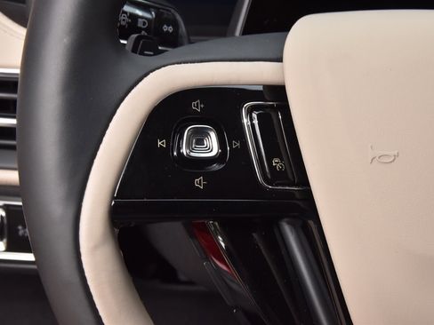 New 2026 Lincoln Corsair Reserve image 24