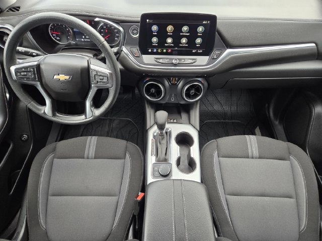 Used 2024 Chevrolet Blazer LT w/ Convenience Package FWD image 24