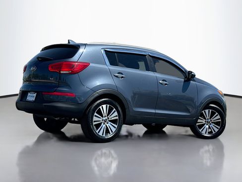 Used 2016 Kia Sportage EX w/ EX Premium Package FWD image 2
