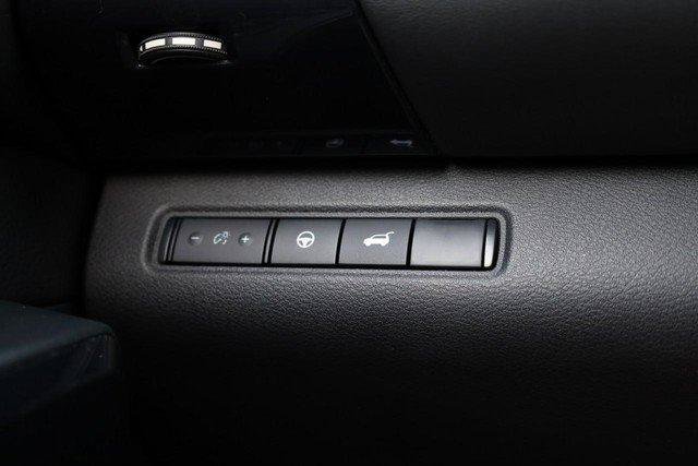 Used 2025 Nissan Pathfinder SV w/ SV Premium Package AWD/4WD image 22